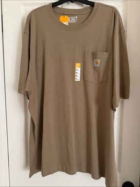 Carhartt Men’s Short Sleeve Pocket Tee in Brown